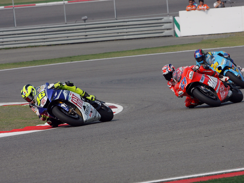#46 V・ロッシ&YZR-M1