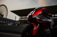 YZF-R1: YAMAHA RACING TEAM