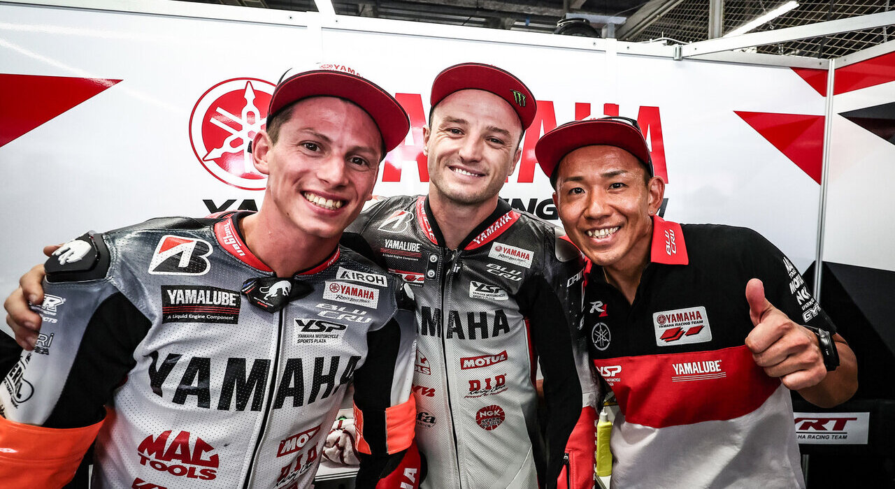 YRTはロカテッリ選手が2分4秒316で2番グリッドを獲得、YARTは6番グリッド
