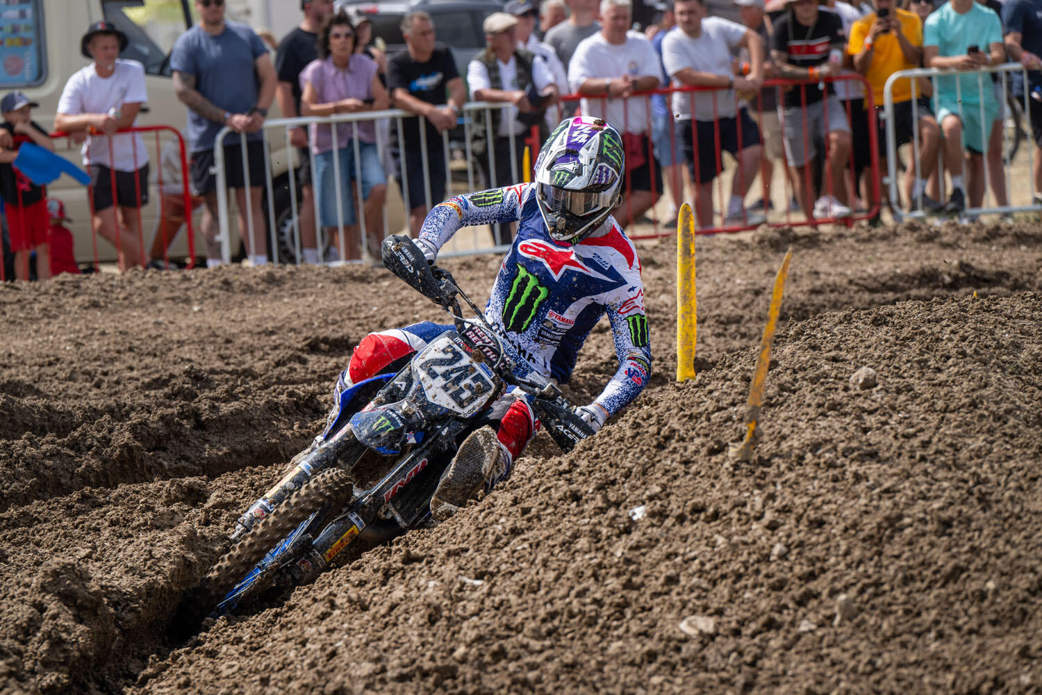 MXGP:2位/3位とし総合3位を獲得して表彰台に立った#243 ティム・ガイザー(YZ450FM)